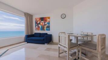 Kamar Double Basic, pemandangan pantai | Brankas dan Wi-Fi gratis