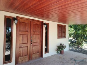 Exterior detail - Cabin in the Country (Santiago Nonualco)