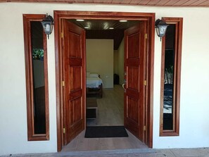 2 Schlafzimmer, kostenloses WLAN, Bettwäsche, Rollstuhlgeeignet