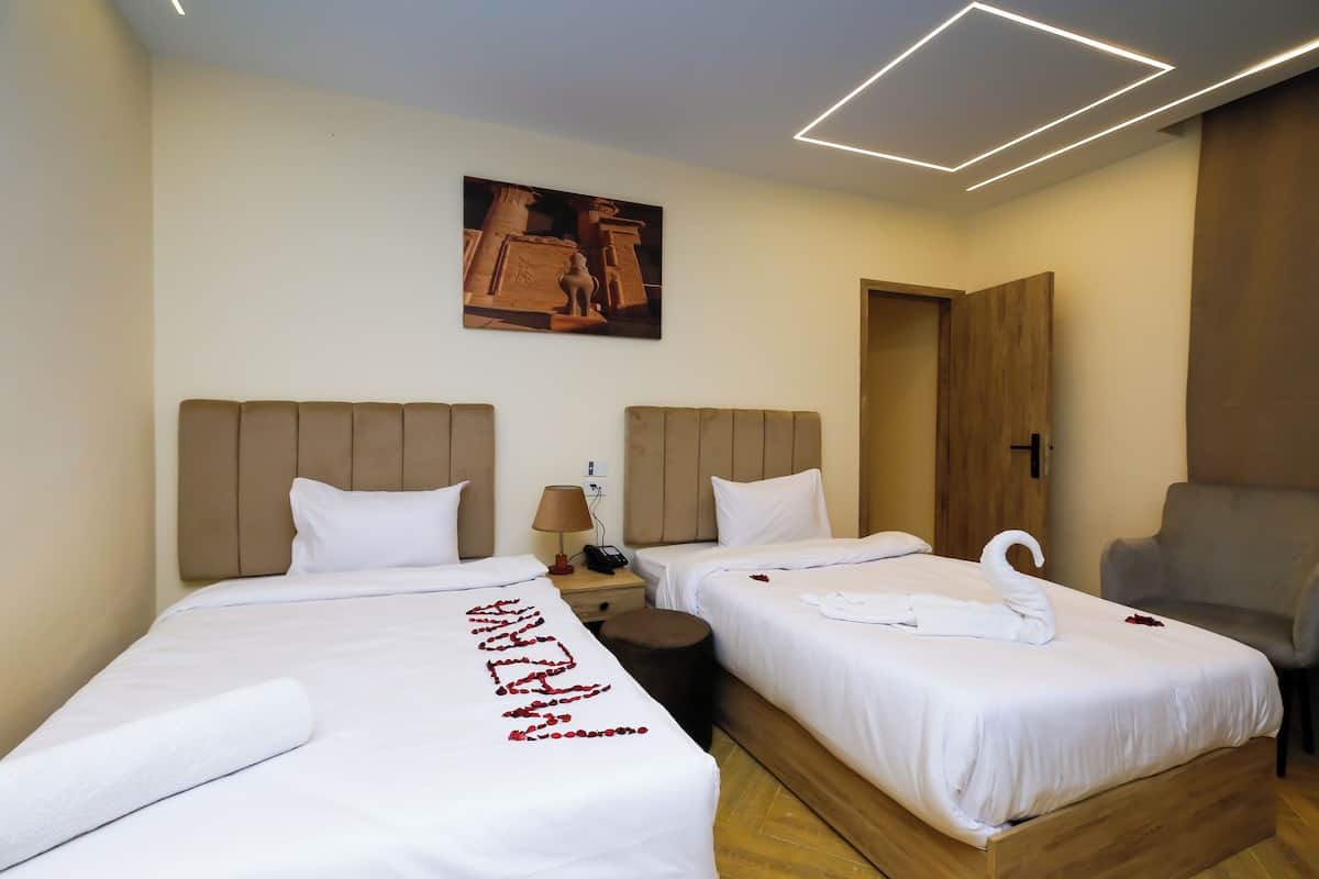 In-room safe, desk, laptop workspace, soundproofing