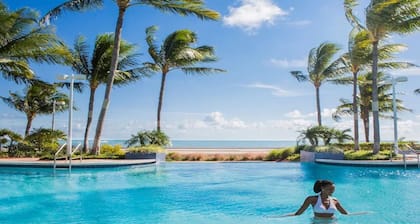 Hyatt Windward Point Oceanside Resort Condo, Pool, Sauna, Beach Volleyball+