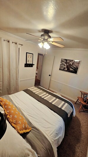 3 Schlafzimmer, Bügeleisen/Bügelbrett, Internetzugang, Bettwäsche