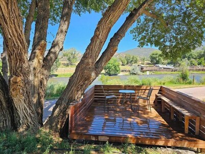 Quiet Motel Room Near Ark River - 15 min to Salida
