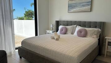 1 habitación, tabla de planchar con plancha y wifi