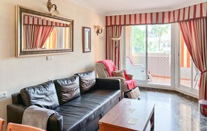 Living area - 2 bedroom lovely apartment in Fuengirola (Fuengirola)