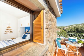 2 bedrooms, iron/ironing board, WiFi, bed sheets - Porto Rotondo Three-room apartment 2 terraces near the sea - Il Nido del Porto (Porto Rotondo)