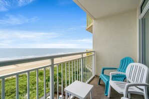 Property grounds - Bay Watch Resort Oceanfront Condo (North Myrtle Beach)