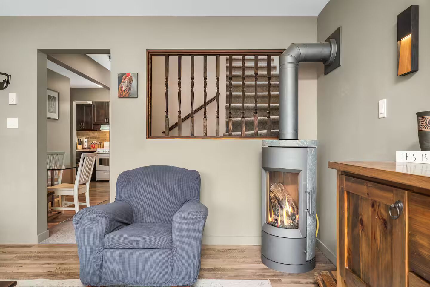 智能电视、壁炉