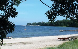 Fishing - Lovely home in Aabenraa with house sea view (Aabenraa)