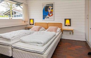 2 bedrooms, travel cot, free WiFi - 2 bedroom awesome home in Aabenraa (Aabenraa)