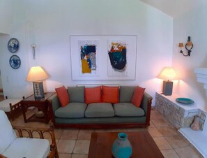 House | Living room - Skaloma Beachfront Seaview Villa Retreat (Dorida)