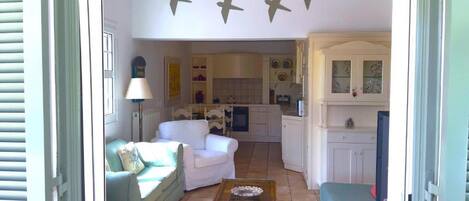 House | Living room