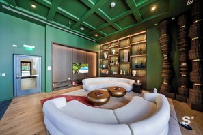 Interior - Luxury Studio in Crosby Miami | Rooftop Pool (Miami)