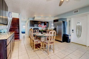 Fridge, microwave, oven, stovetop - Oceanfront Paradise Townhome in Melbourne Beach (Melbourne Beach)
