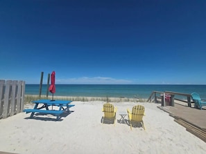 Tæt på stranden