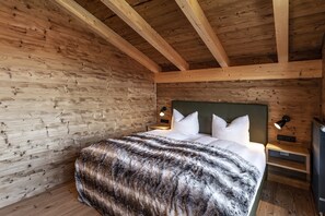 3 bedrooms, individually furnished - Chalet Eigener Sauna im Vital Camp Bayerbach (Bayerbach)