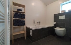 Hair dryer - Beautiful home in Volkel with WiFi (Volkel)