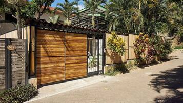 Majoituspaikan sisäänkäynti