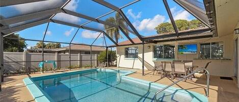 Outdoor pool, a heated pool