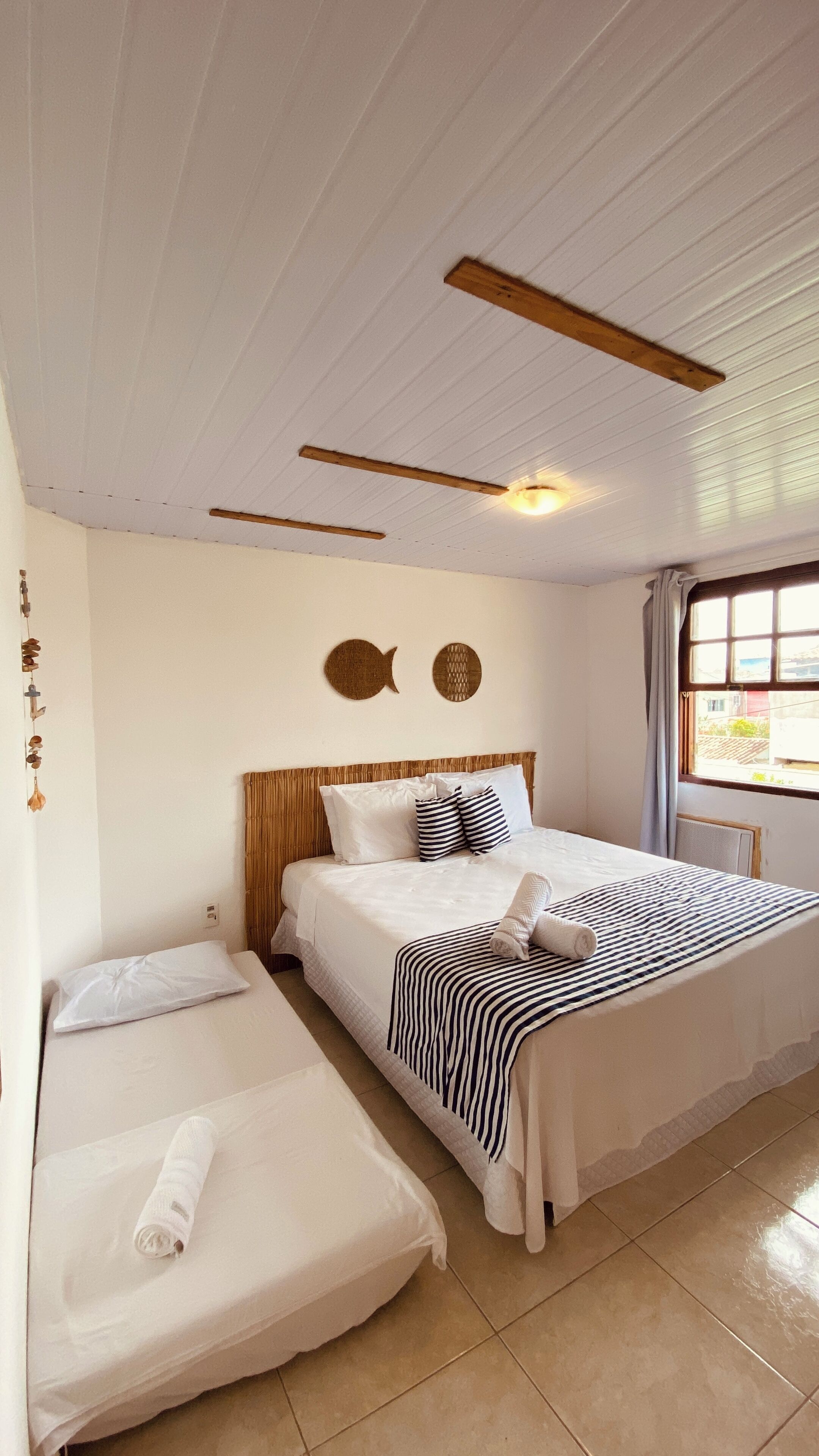 1 soverom, strykejern/-brett, wi-fi (inkludert) og sengetøy