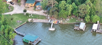 Romantic waterfront cabin #2, Lake Livingston TX