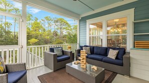 House (4 Bedrooms) | Interior - Folly Beach Getaway Near Sand Covered Lounge, BBQ & Outdoor TV Tidecrest by Avantstay (Folly Beach)