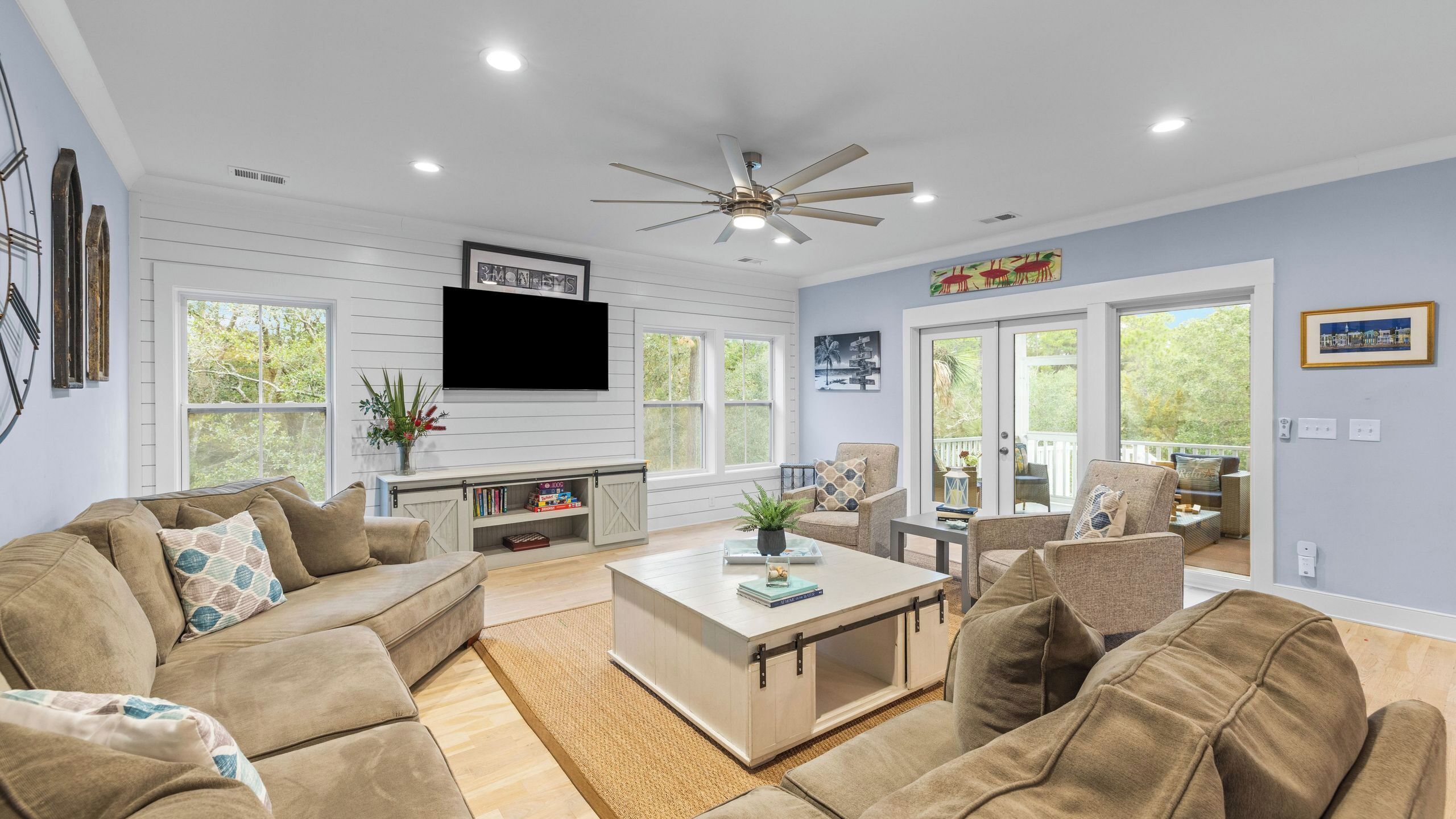 House (4 Bedrooms) | Interior