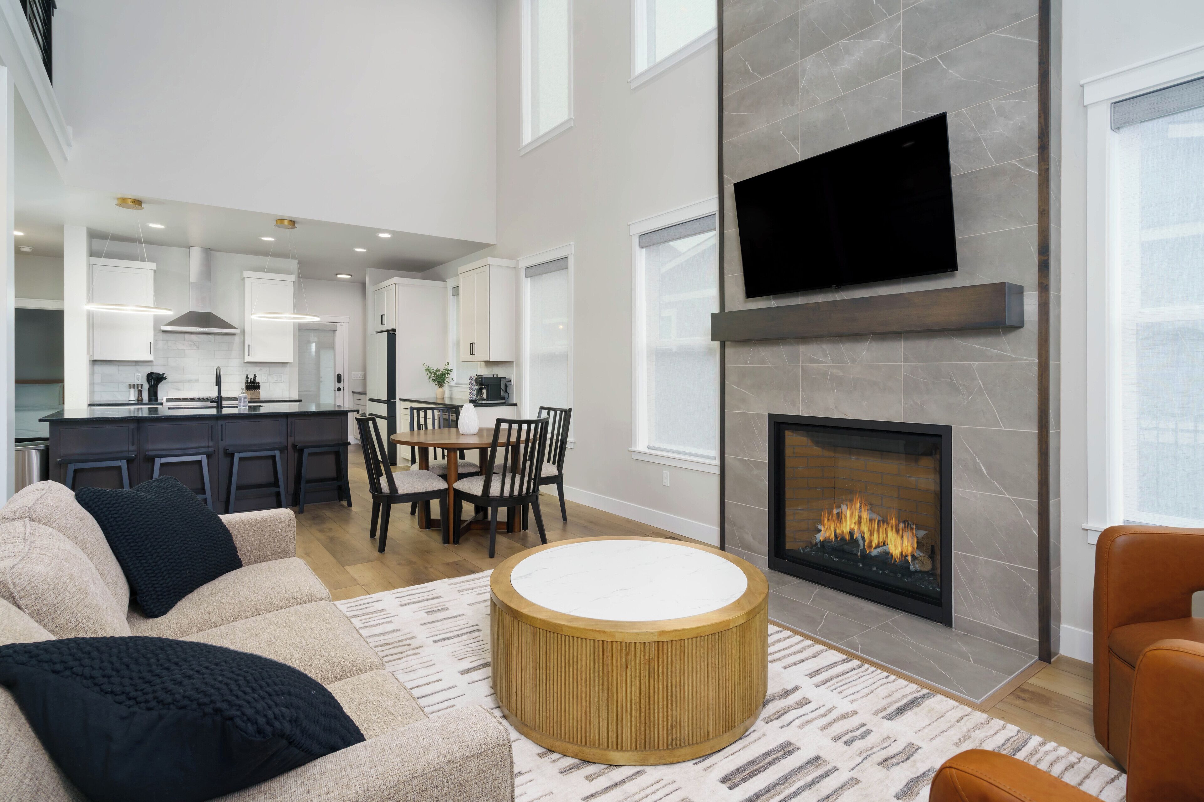 TV connectée, cheminée