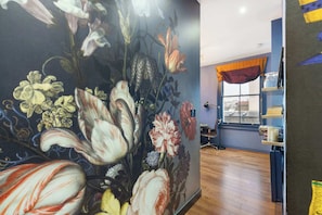 Interior - Sought After Studio Overlooking Portobello Road (Greater London)