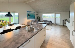 Interior - Stunning home in Tarm with lake view (Tarm)