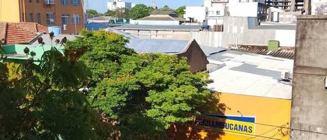Traditional Apartment | Terrace/patio