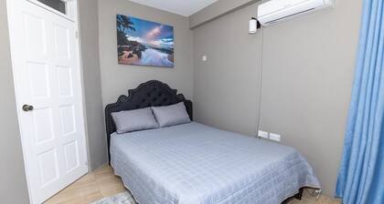 Tranquil 2-bedroom apartment with AC in charming Roseau