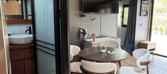 Lovely 1-bedroom home with AC in charming Tamarindo - private and serene