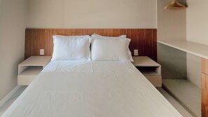 2 habitaciones, tabla de planchar con plancha, internet y ropa de cama 
