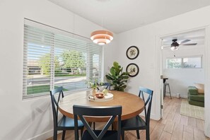 Dining - Walkable to Stadium! Heated Pool Spring Training (Scottsdale)