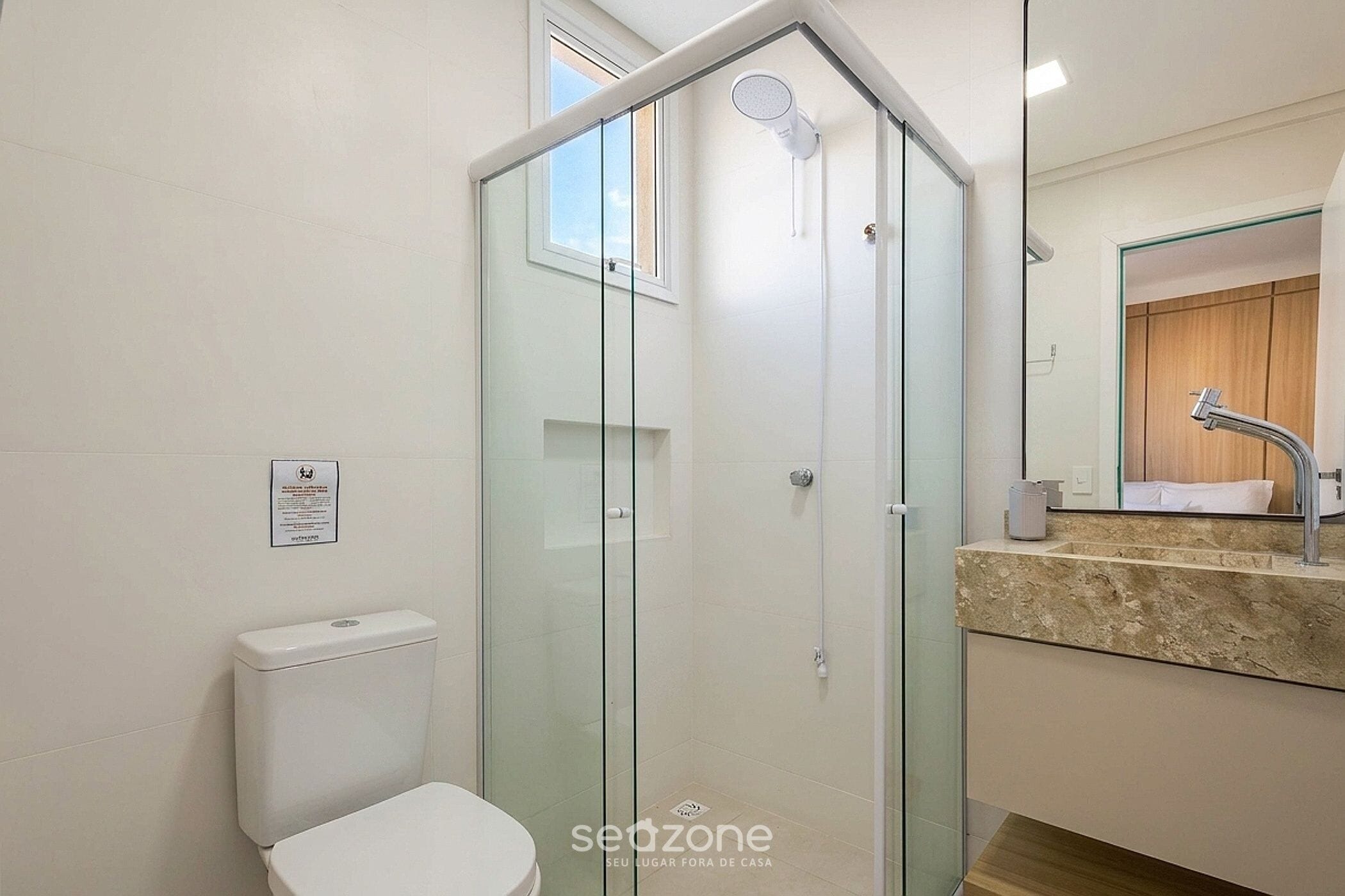 Apartamento básico | Banheiro