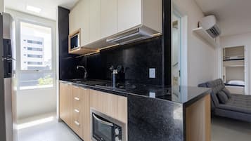 Basic Apartment | Private kitchen