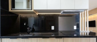 Apt w/ Balcony & BBQ 350m From the Sea Eim0301