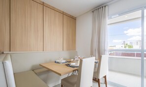 基础公寓 | 用餐