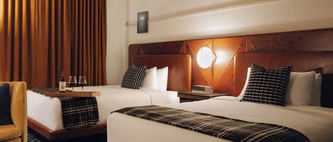 Klassieke tweepersoonskamer, niet-roken, uitzicht op de stad | Een kluis op de kamer, verduisterende gordijnen, geluiddichte muren