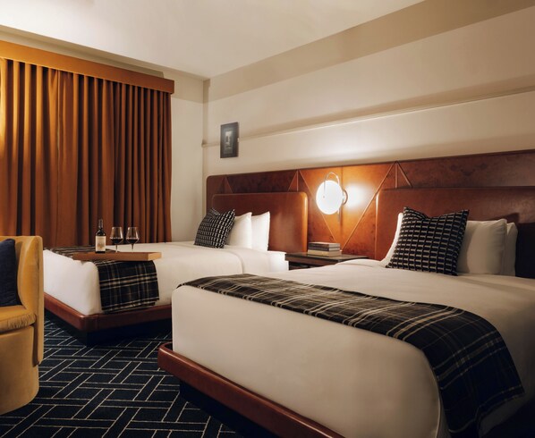 Classic Double Room, Non Smoking, City View | In-room safe, blackout drapes, soundproofing, free WiFi - Caravan Court Hotel (Arlington)