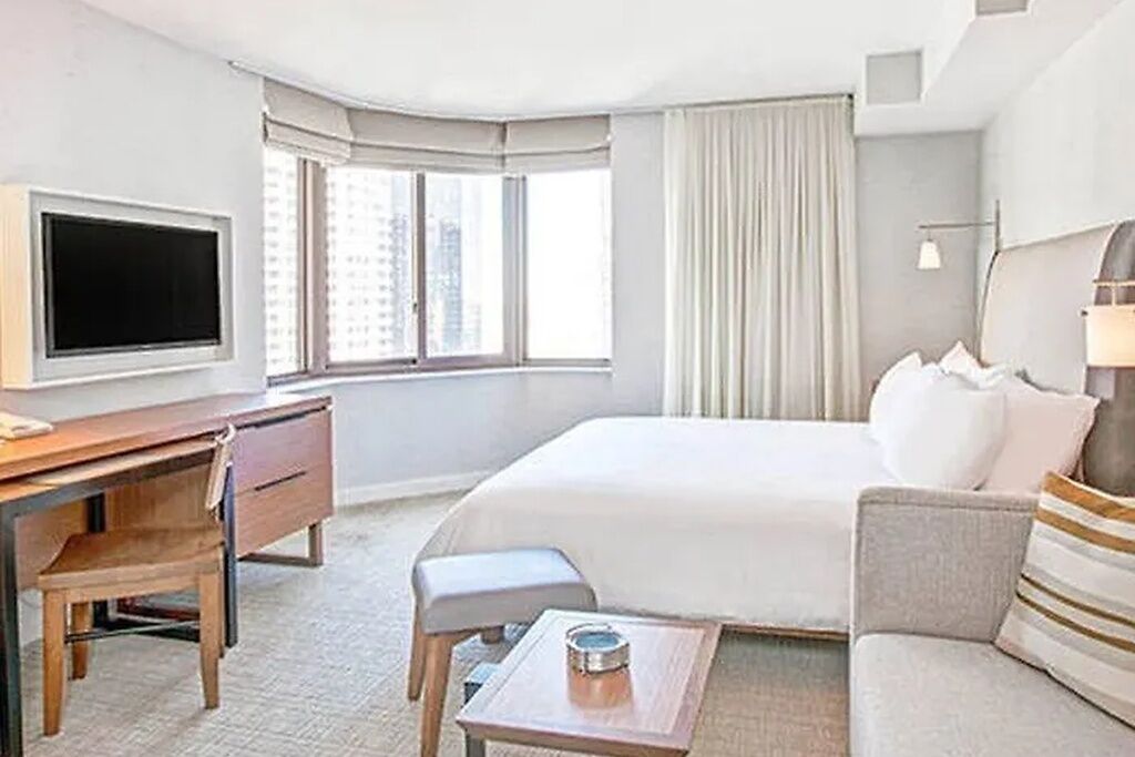 1 chambre, fer et planche à repasser, Wi-Fi gratuit, draps fournis