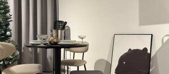 Residential apartment with tower and cab