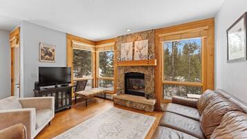 Studio (2 Bedrooms) | Exterior