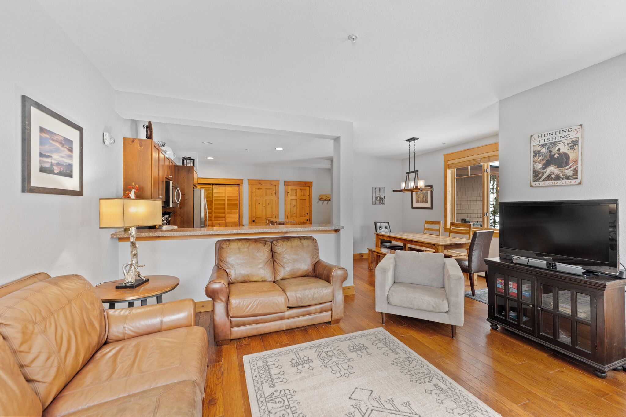 Studio (2 Bedrooms) | Exterior