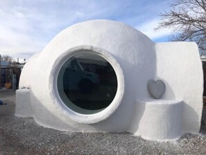 Exterior - The Dome Experience - Luxury Hot Spring Glamping (Truth or Consequences)