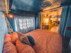 In-room safe, free WiFi, bed sheets, wheelchair access - Ava the Avion - Luxury Private Hot Spring Retreat (Truth or Consequences)