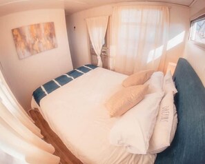 Room - Blue Belle -Cozy Hot Spring Vintage Camper (Truth or Consequences)