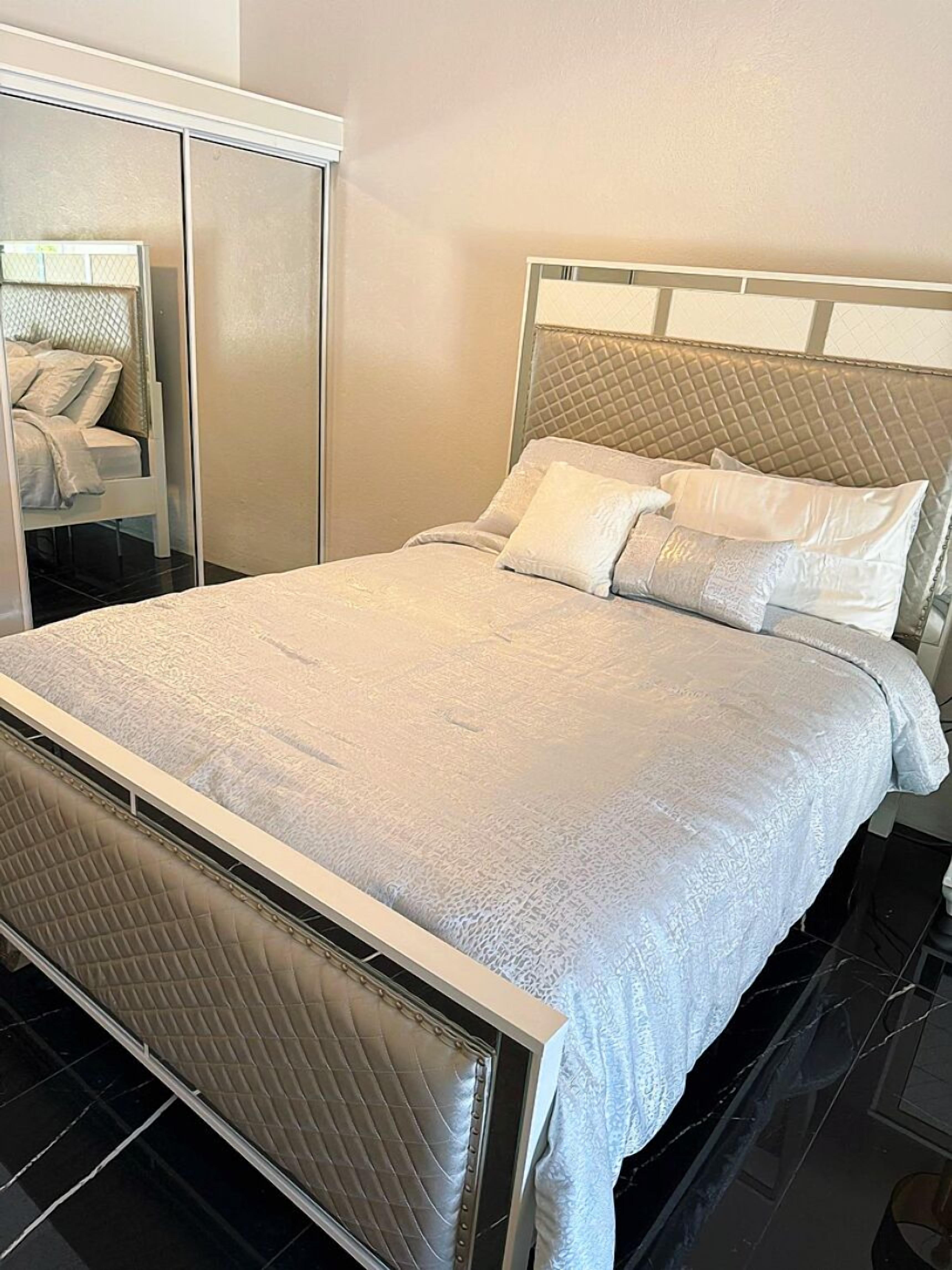 1 chambre, accès au Wi-Fi (inclus)