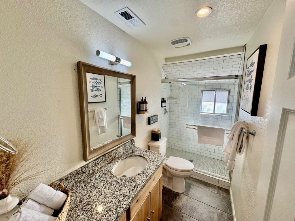 Hair dryer, towels